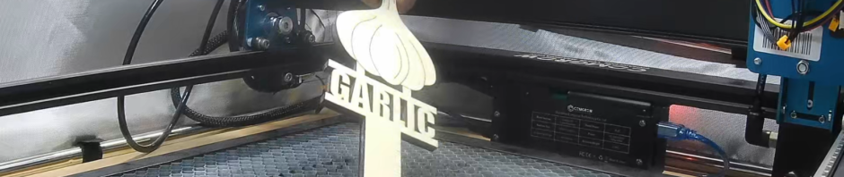 Garlic Garden Stake