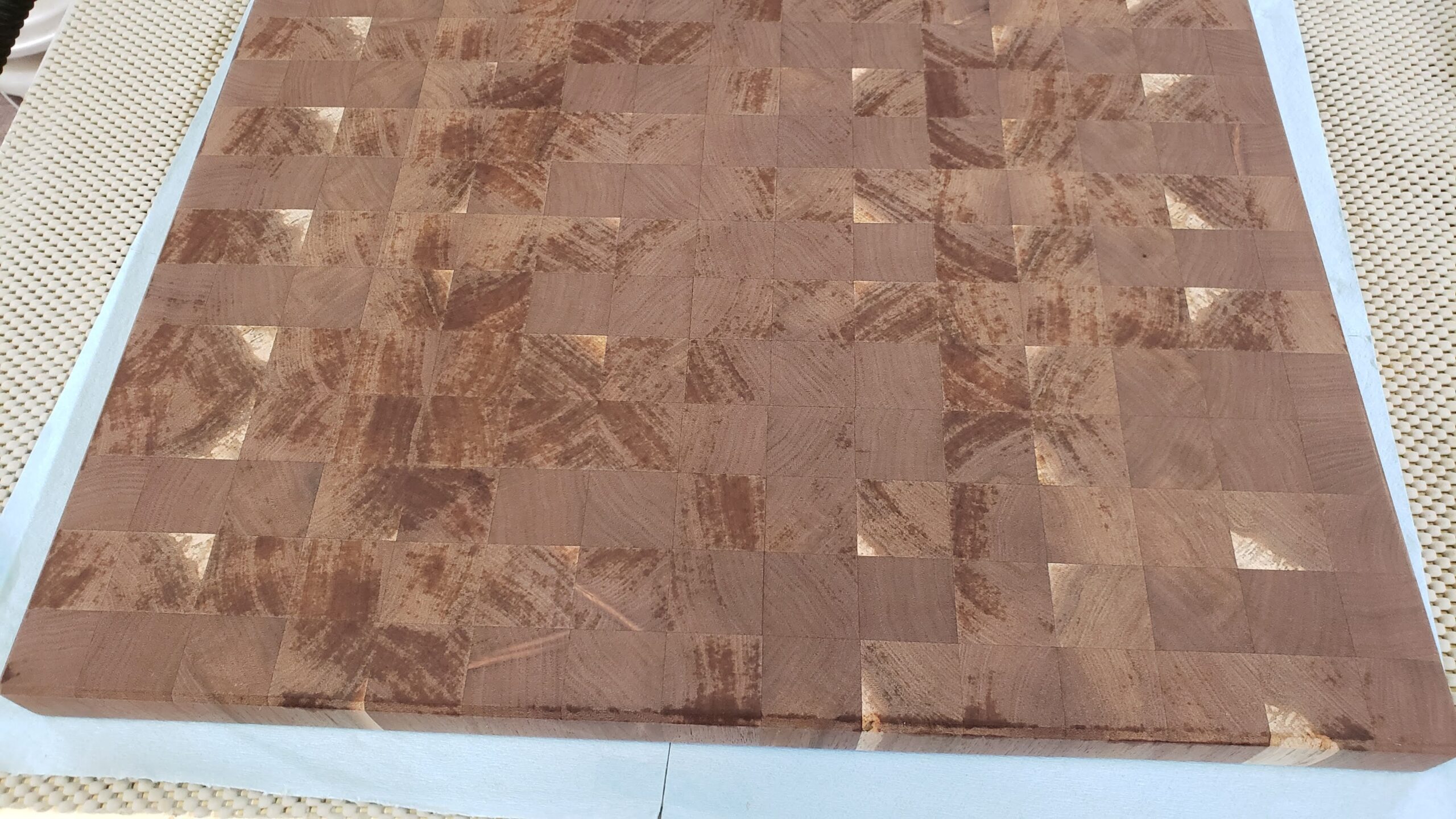 Walnut end grain cutting board — Sunhouse Craft